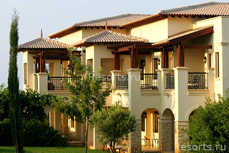 Aphrodite Hills Resort 